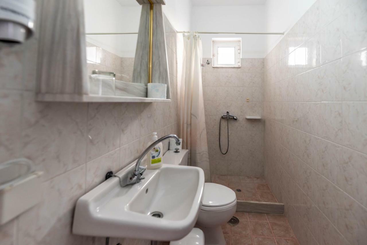 Hotel Ikaros アルハンゲロス エクステリア 写真